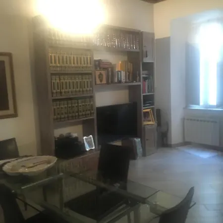 Piazza Farnese روما